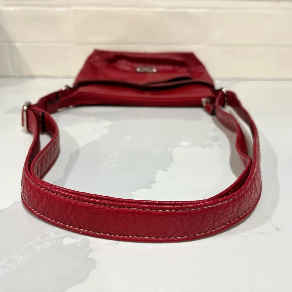 Rosetti Red Faux Pebble Leather Adjustable Crossbody with Multiple Pockets EUC
